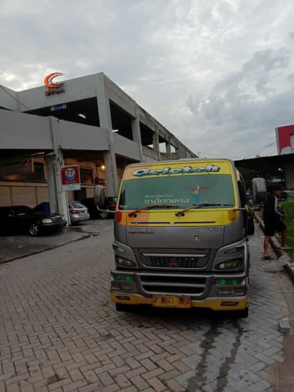 Distribusi air industri